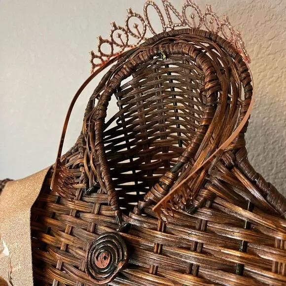 40th birthday princess sash and crown 40 and fabulous - Picture 7 of 7